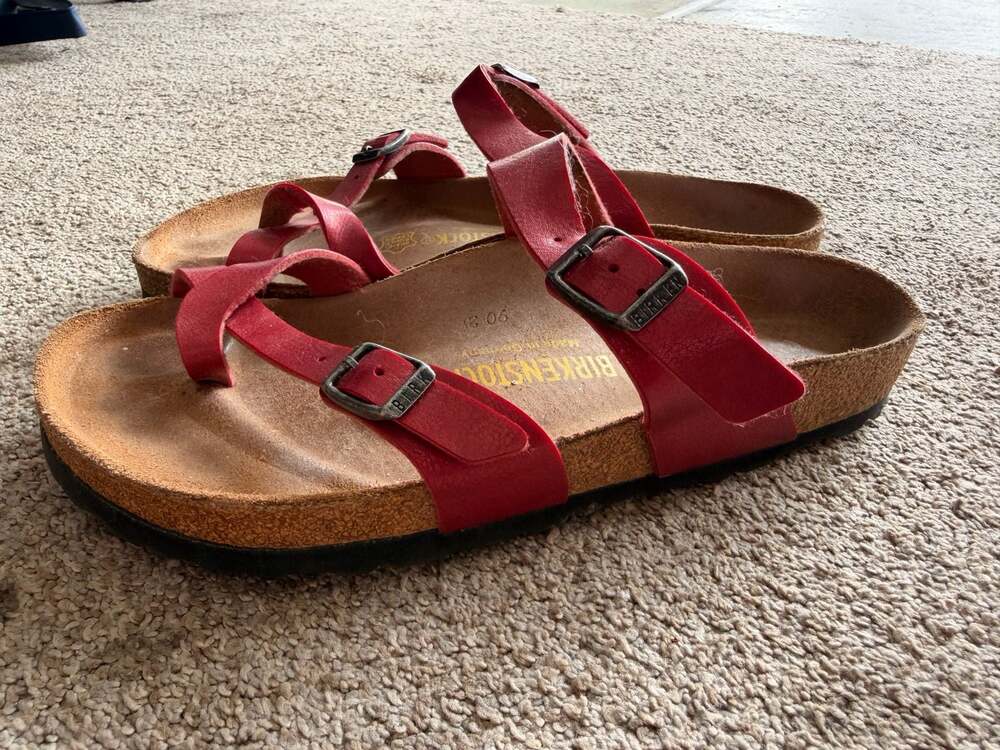 Birkenstock Mayari Red Leather Strap Sandals - Picture 3 of 8